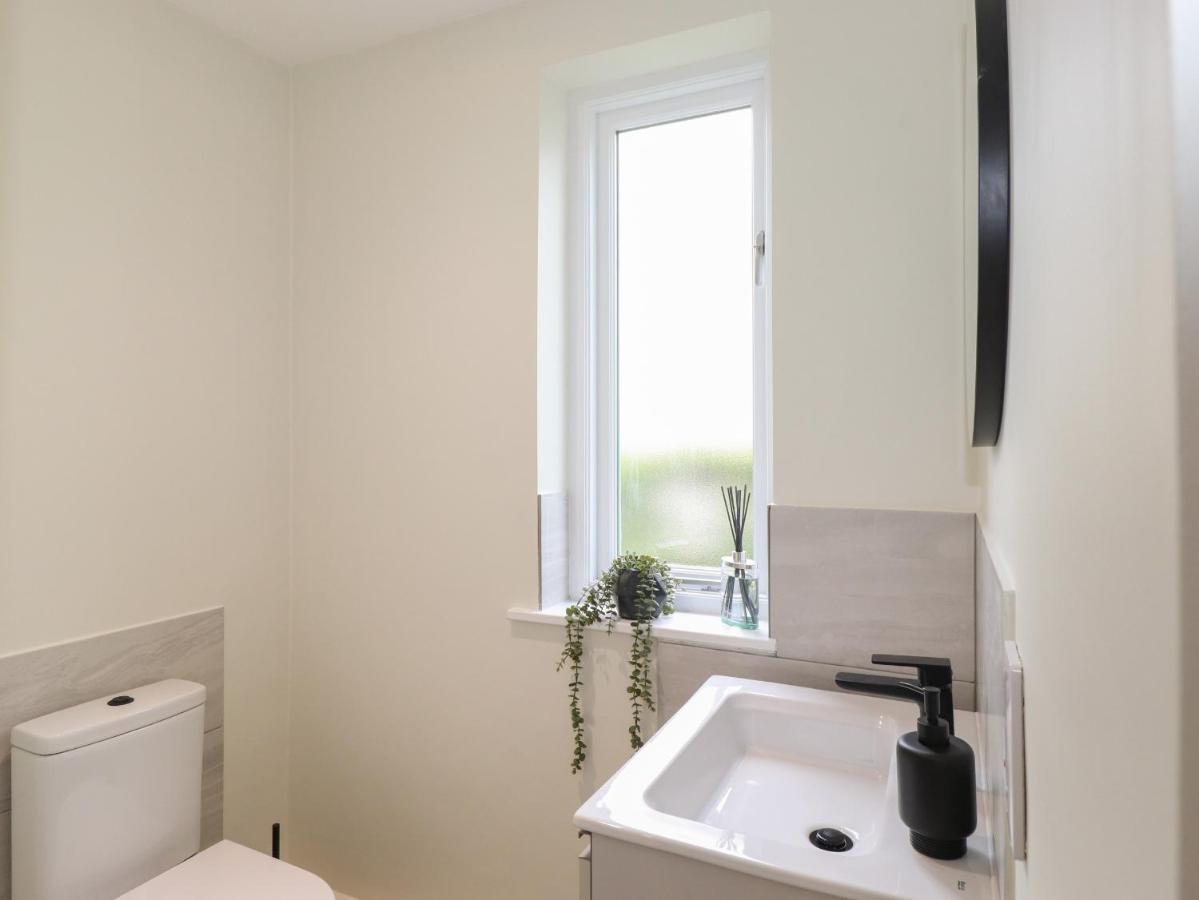 Fran'S Nest Villa Keswick  Bagian luar foto